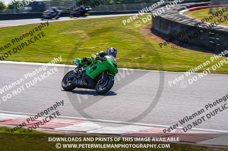 donington no limits trackday;donington park photographs;donington trackday photographs;no limits trackdays;peter wileman photography;trackday digital images;trackday photos